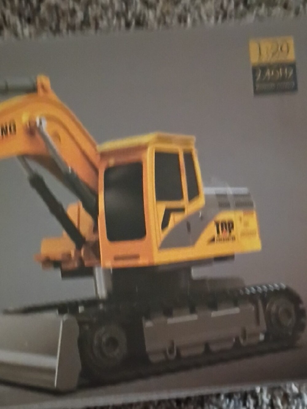 Yellow Alloy Excavator Toy - Kids Construction Vehicle - Picture 4 of 12